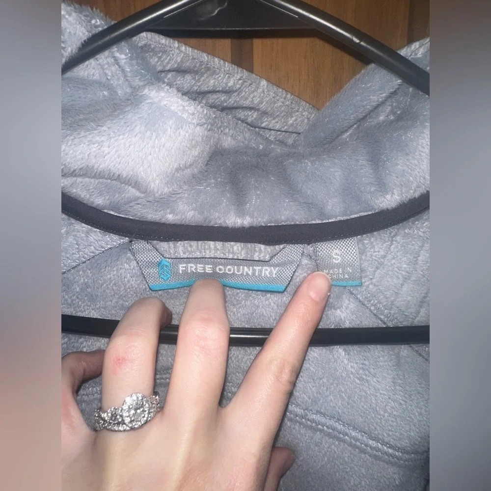 Free Country soft shell jacket - Picture 3 of 5